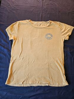 Mustard Billabong Tshirt youth size M