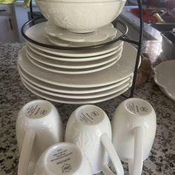 Vajillas Wildflower 16 Piezas  De Princess Nueva En Su Cajas 