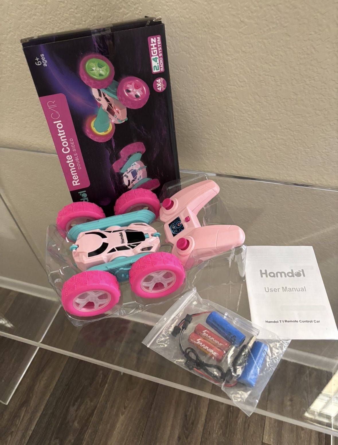 cosone Pink Remote Control Car for Girls - RC Stunt Cars with 4WD Double-Sided Driving 360° Flips Rotating, Off Road Remote Car Outdoor Toys for Kids