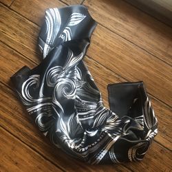 Mosi Extra Large Square Scarf, 70x70”