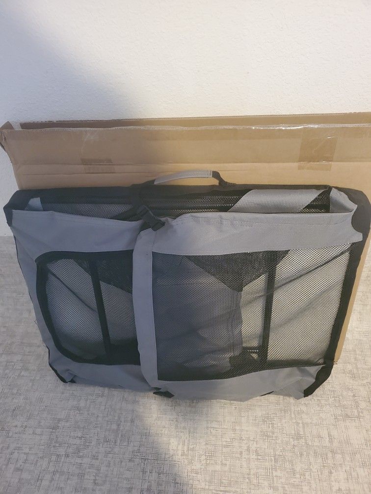 NEW! Portable Collapsible Soft Crate