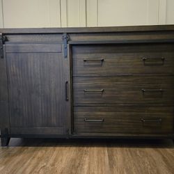 Farmhouse Style Dresser 