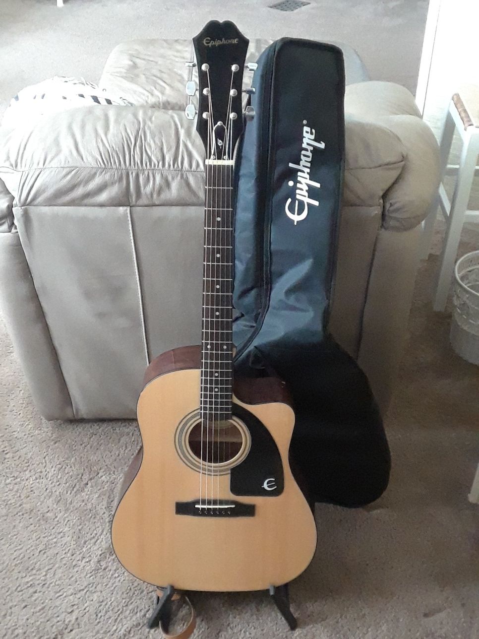 Epiphone Acoustic /Electric Guitar