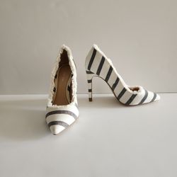 Gianni Bini 4" Heel Size 6.5M