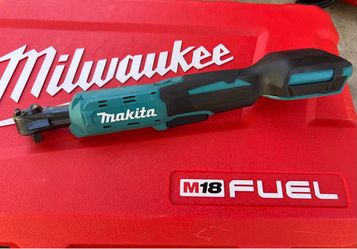 Makita XRW01Z 18V LXT Lithium-lon Cordless Ratchet $130 Firm