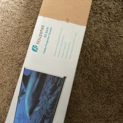 Projector Screen 32  