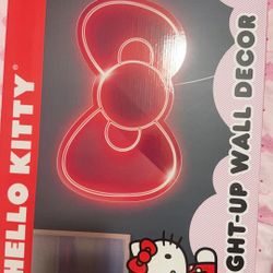 Hello kitty bow light