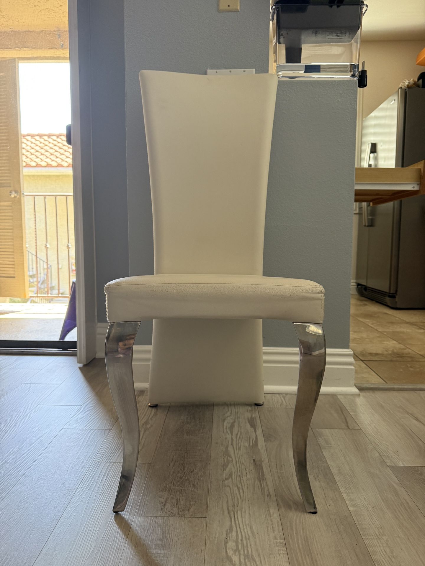 (2) Chairs