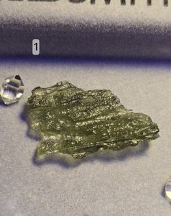 Moldivite Genuine Very Beautiful And Will Amplify Your Vibes Very Powerful