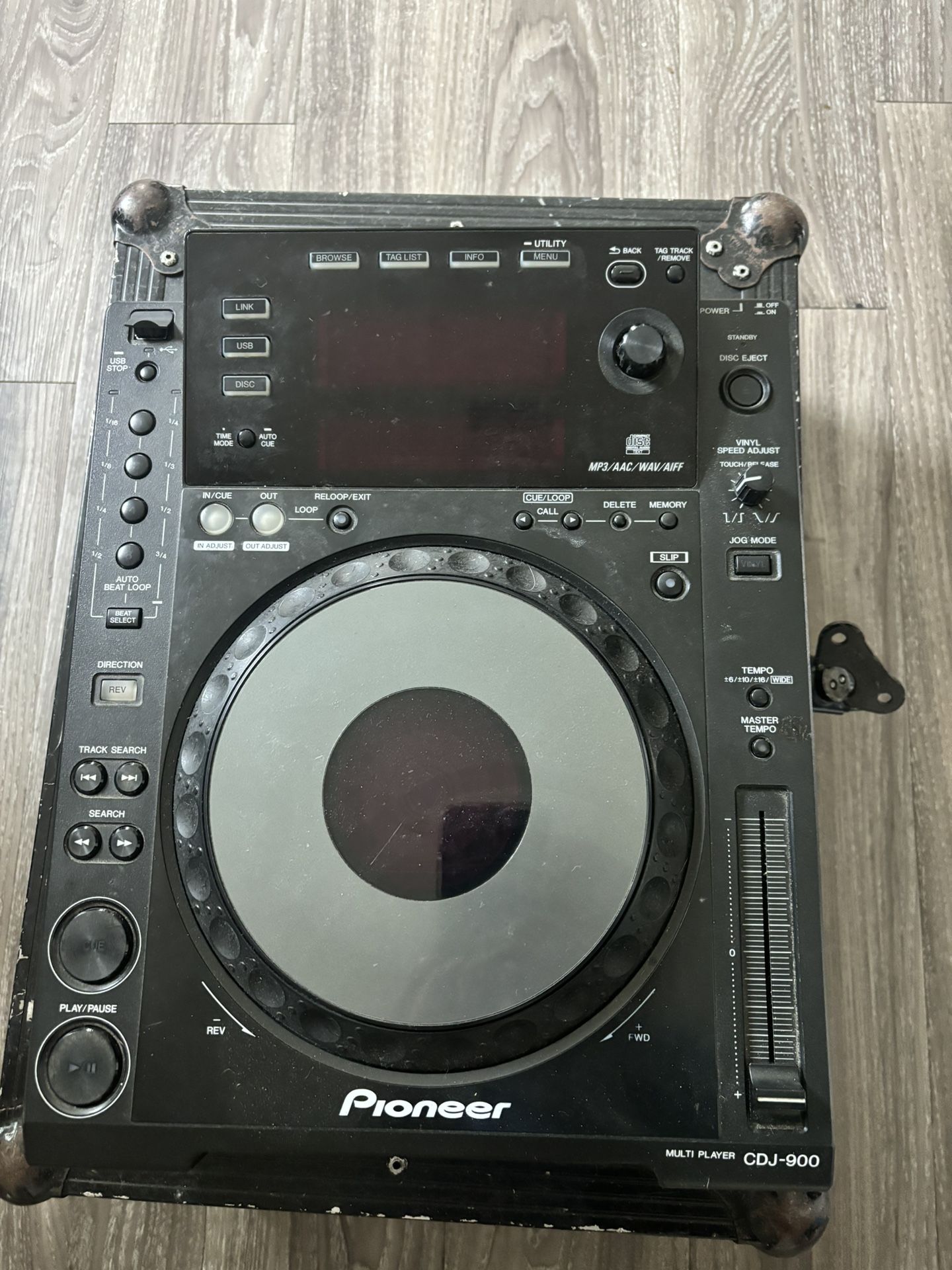 CDJ 900