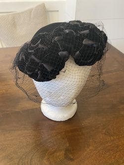 VINTAGE HAT
