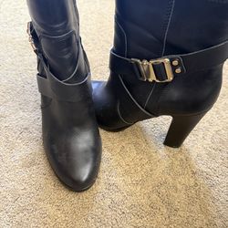 Vince Camuto shoe boots