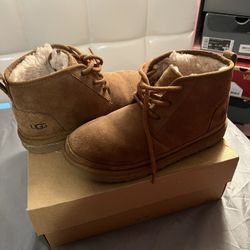 Brown Neumel Ugg Boots Size 5