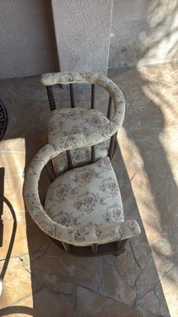 Victorian Courtship S bench