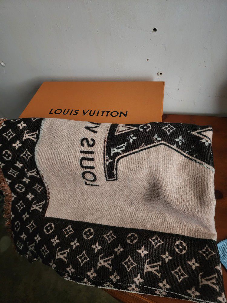 Louis Vuitton Monogram Scarf 