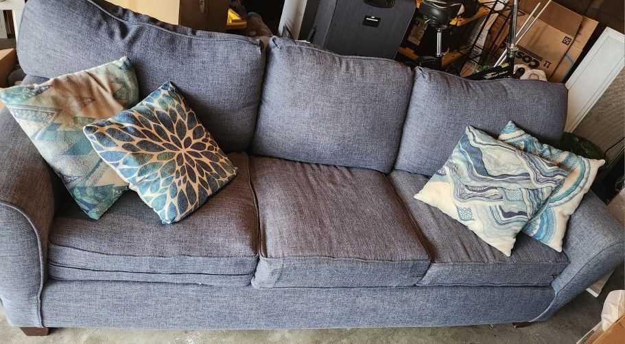 Great condition couch