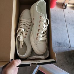 Converse  Womens 