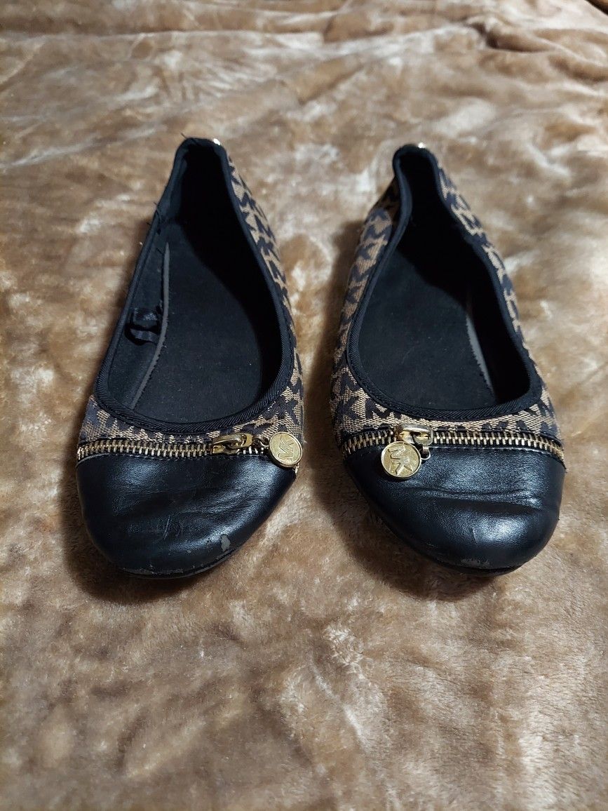 Women's Micheal Kors Flats