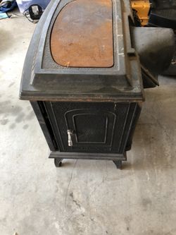 Waterford Ashling Wood Burning Stove for Sale in Easton, CT - OfferUp