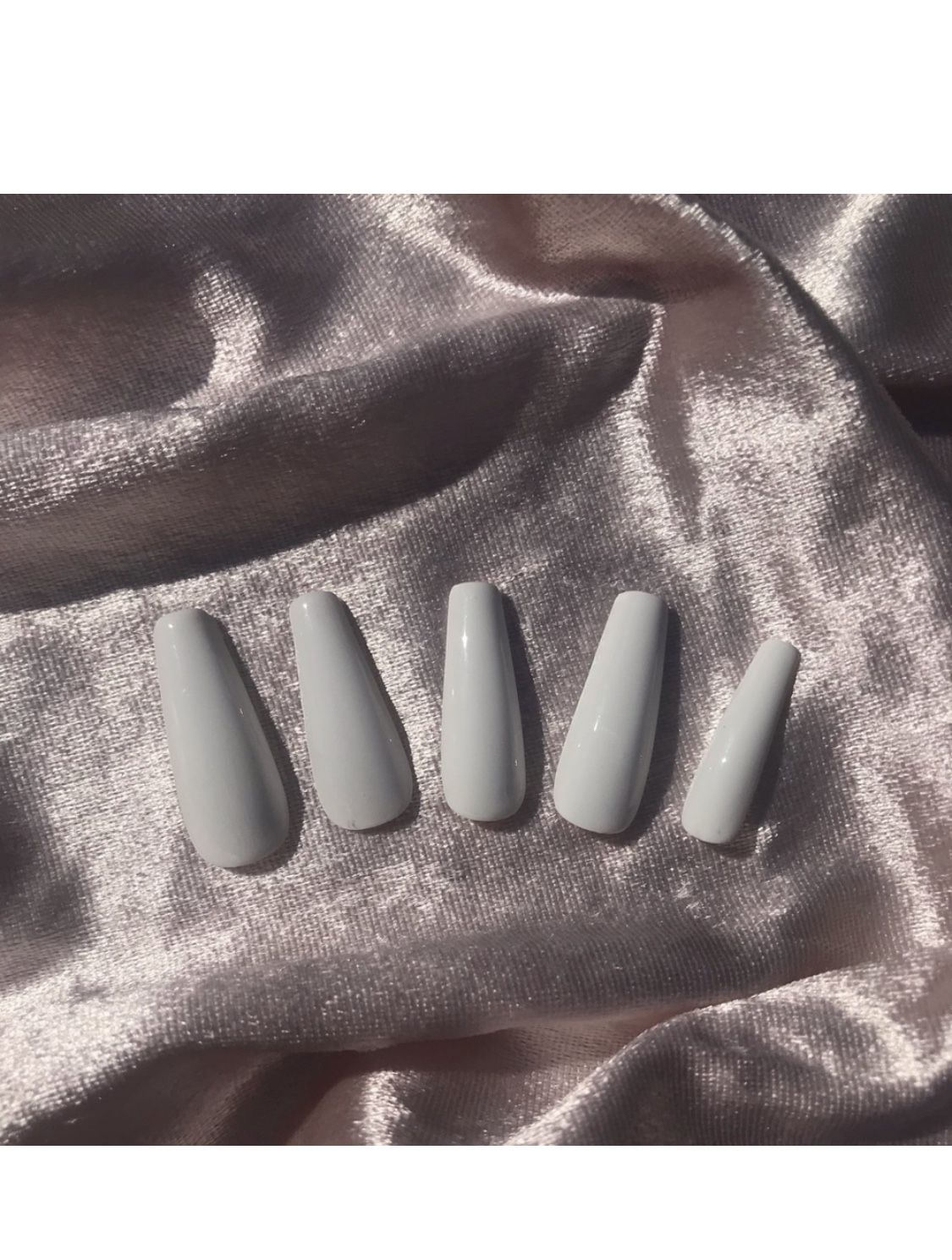 White Gel Press On Nails 