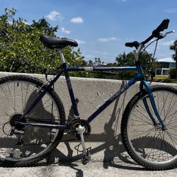 bicycle mtb trek 820,size M(19”),wheels 26”,fair condition ,front -derailleur&break won’t work