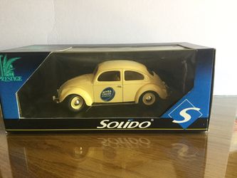SOLIDO 1/18 Scale Sedan LIMITED NIVEA CREME EDITION- VERY RARE!!!