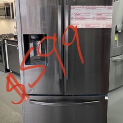 Black Stainless Frenchdoor Refrigerator With Water And Ice 
