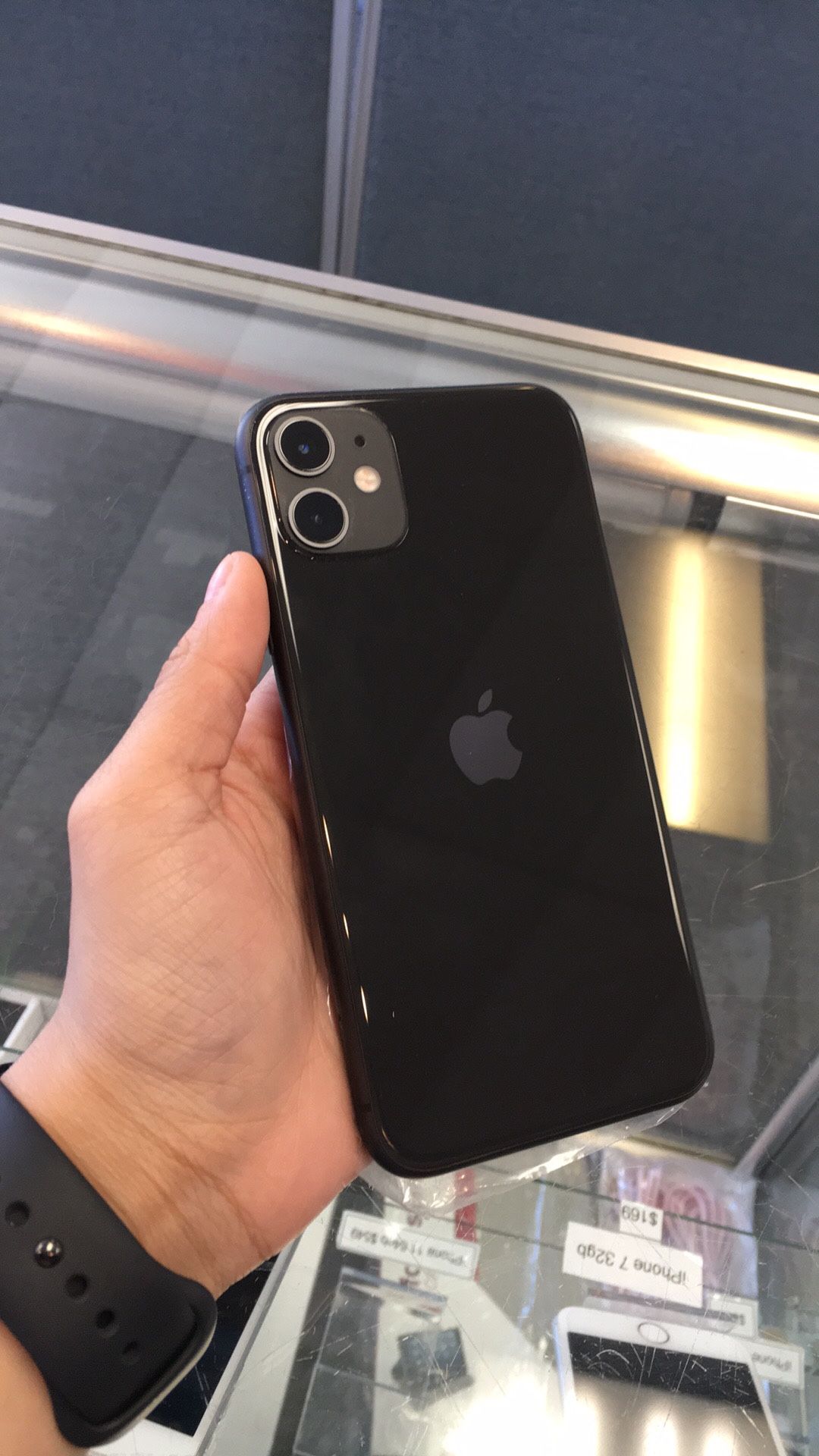 iPhone 11 64GB Unlocked Excellent Condition