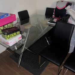 Table must Go Good Condition $200