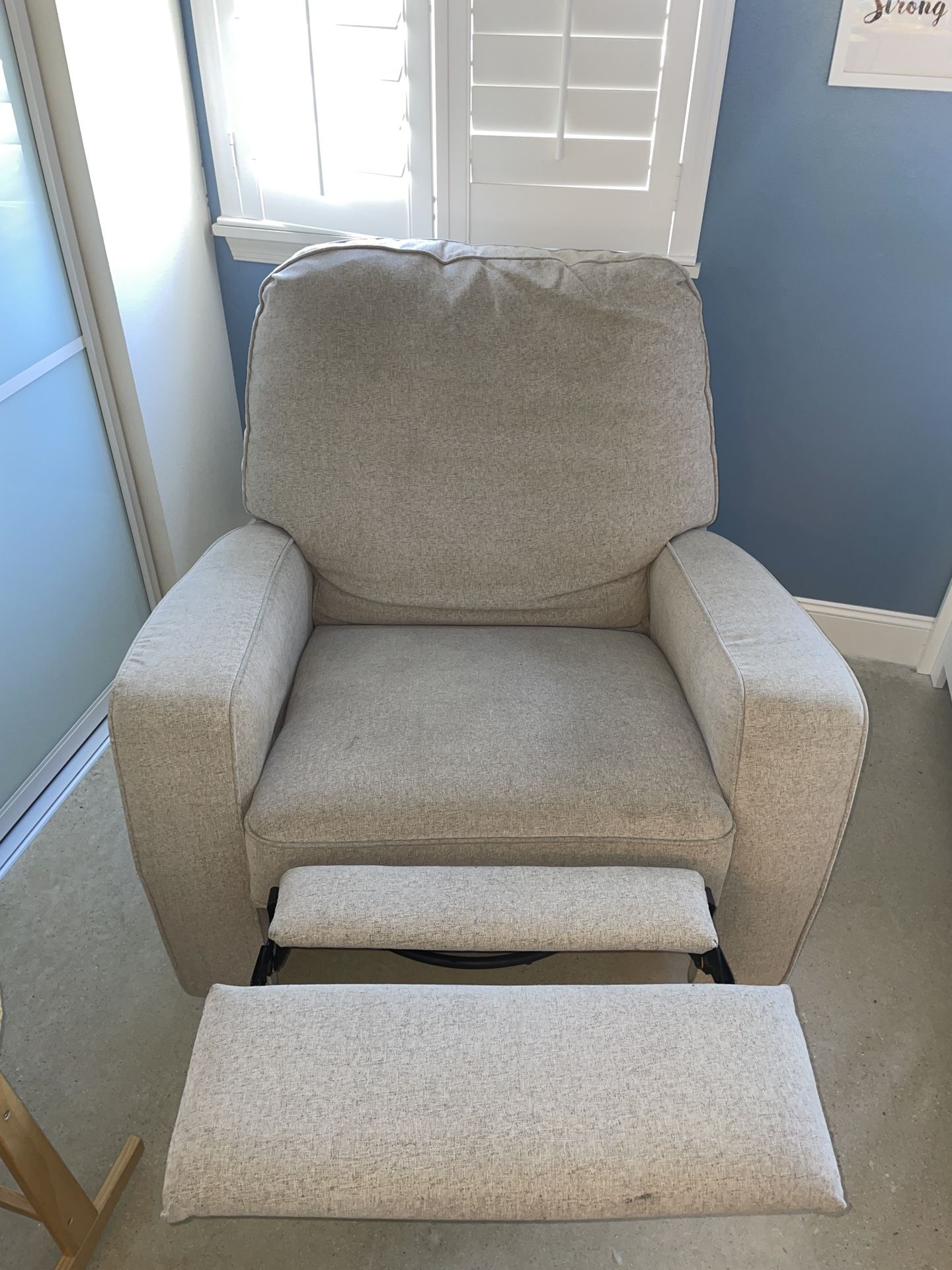 Bye Bye Baby Nursing Recliner