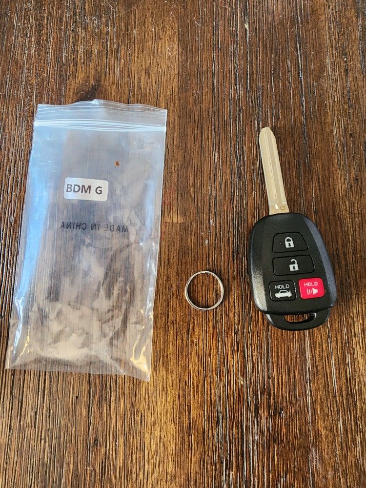 New Aftermarket Toyota Key Blank