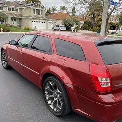 2005 Dodge Magnum