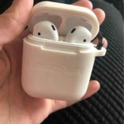 Airpods 