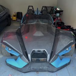 2016 Polaris Slingshot LS $10k