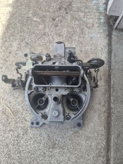 Holley 4 Barrel Carburetor USED.