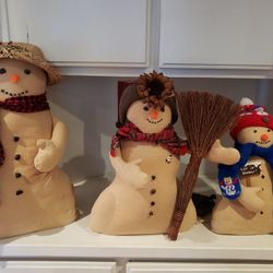 Snowman family handmade high quality with real coal buttons