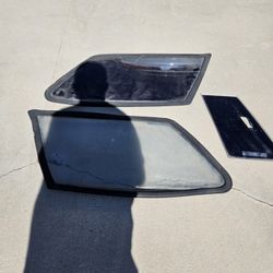 Datsun 510 Wagon Cargo And Quarter Glass