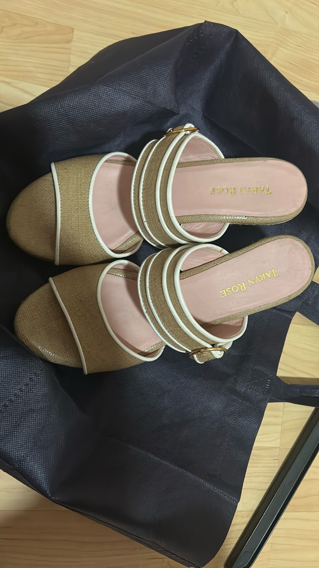 Tartan Rose Wedge Slide 