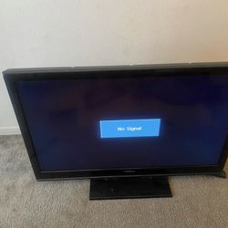 44 Inch Insignia Tv