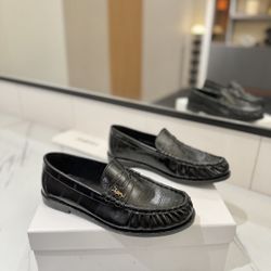 YSL Men’s Leather Shoes With Box 2026 New 