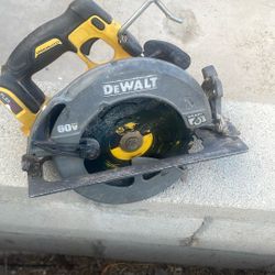 Dewalt 