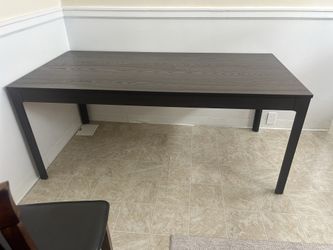 Wood expansion table w six chairs