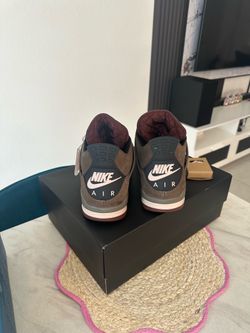 Jordan retro 4