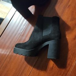Size 6 High Heel Shoes