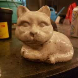 Small Cat Decoration 