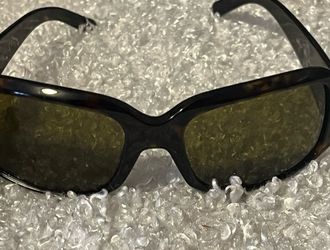 PRADA SUNGLASSES AUTHENTIC 
