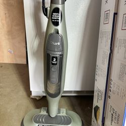 Shark Steam & Scrub Mop
