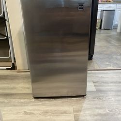 RCA mini fridge