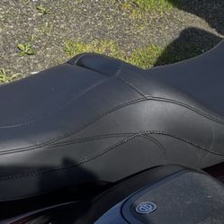 Mustang Touring Seat