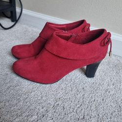 Coach and Four red ankle boots 8.5US